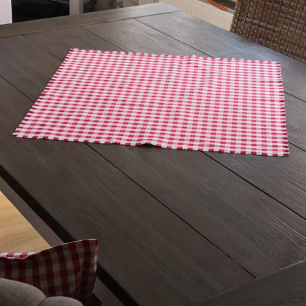 Mitteldecke rot kariert aus Stoff 60x60cm