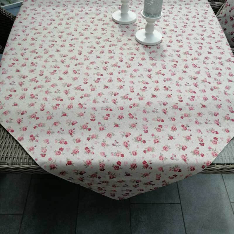 Outdoor Tischdecken mit Rosa Rosen