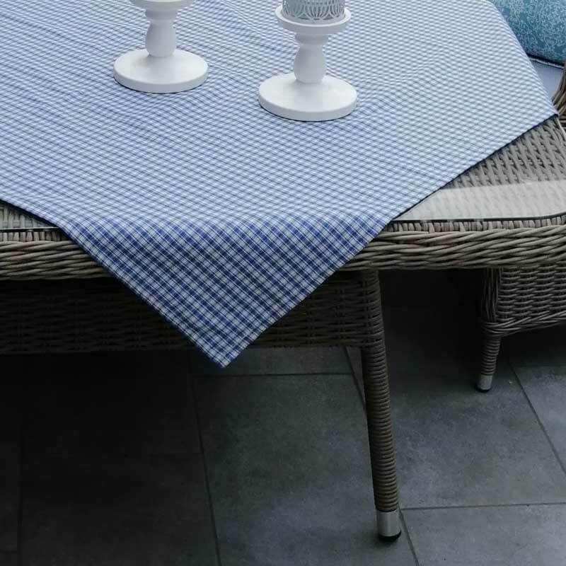 Tischdecke blau kariert im Landhausstil