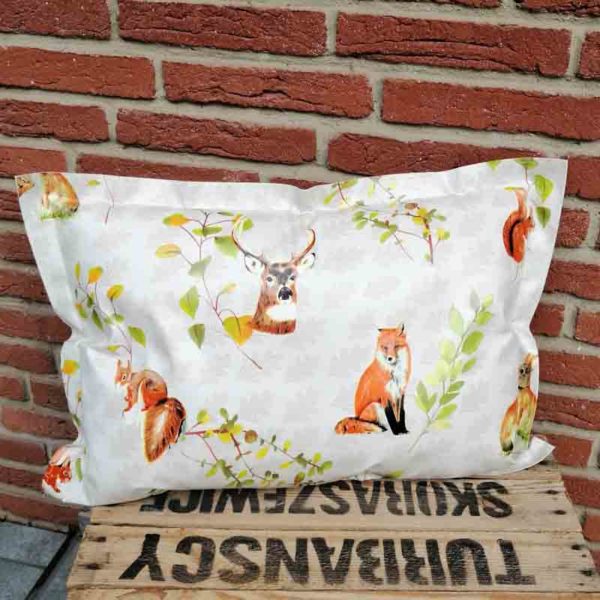 Outdoorkissen Waldtiere aus Wachstuch 40x60cm
