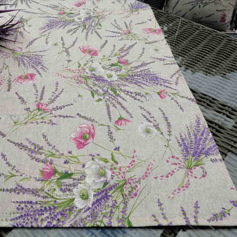 dekoriert Lavendel Tischdecke Liebe Mit | beschichtet