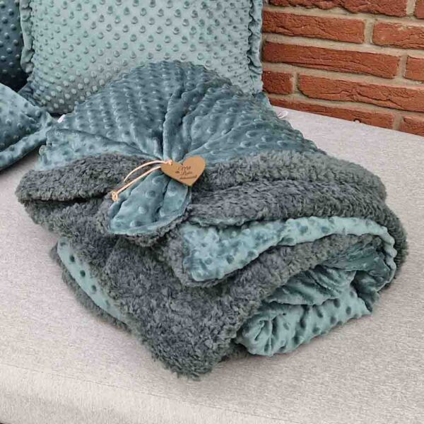 Hochwertige Kuscheldecke grün