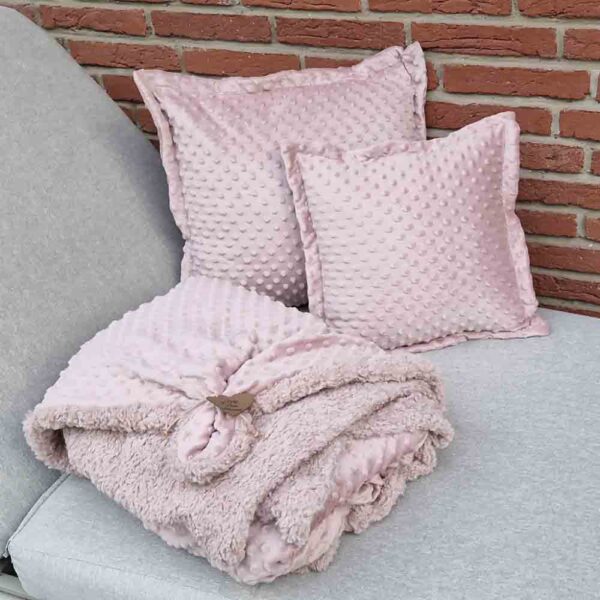 Hochwertige Kuscheldecke und Kuschelkissen rosa